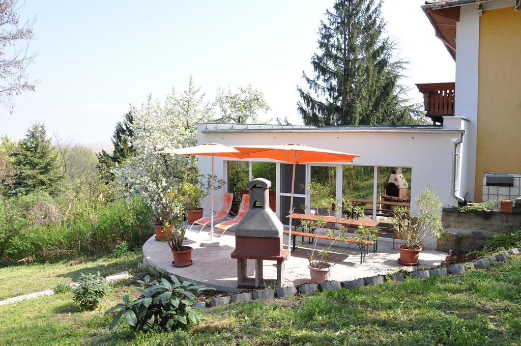 Fertőboz Gloriett Panzio B&B 외부 사진